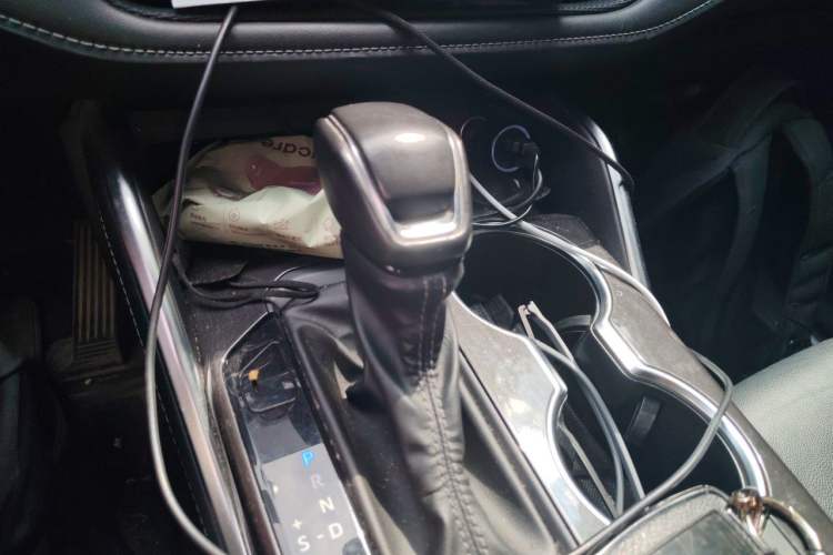 Used Toyota Crown Kluger 2021 2.5L HEV Four-Wheel Drive Premium Edition Gear Lever