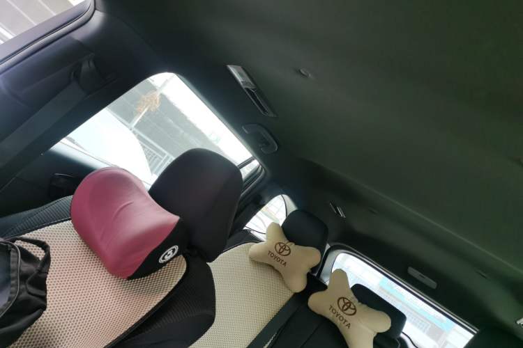 Used Toyota Crown Kluger 2021 2.5L HEV Two-Wheel Drive Elite Edition Headliner