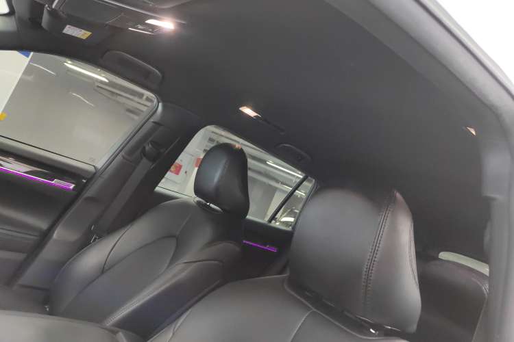 Used Toyota Crown Kluger 2021 2.5L HEV Two-Wheel Drive Elite Edition Headliner