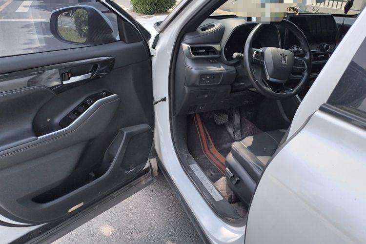 Used Toyota Crown Kluger 2021 2.5L HEV Four-Wheel Drive Premium Edition Interior 3