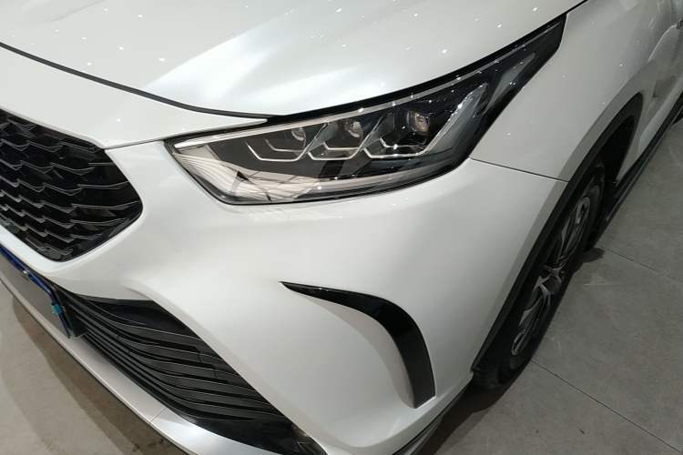 Used Toyota Crown Kluger 2021 2.5L HEV Four-Wheel Drive Elite Edition Left Front Headlight