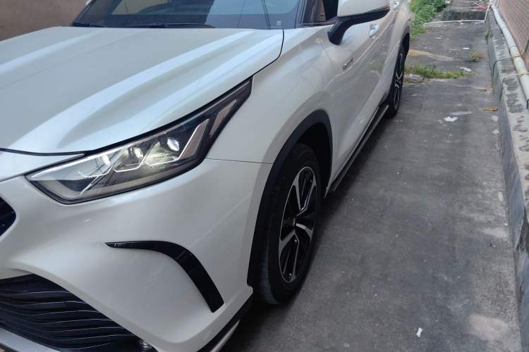 Used Toyota Crown Kluger 2021 2.5L HEV Four-Wheel Drive Luxury Edition Left Front Headlight