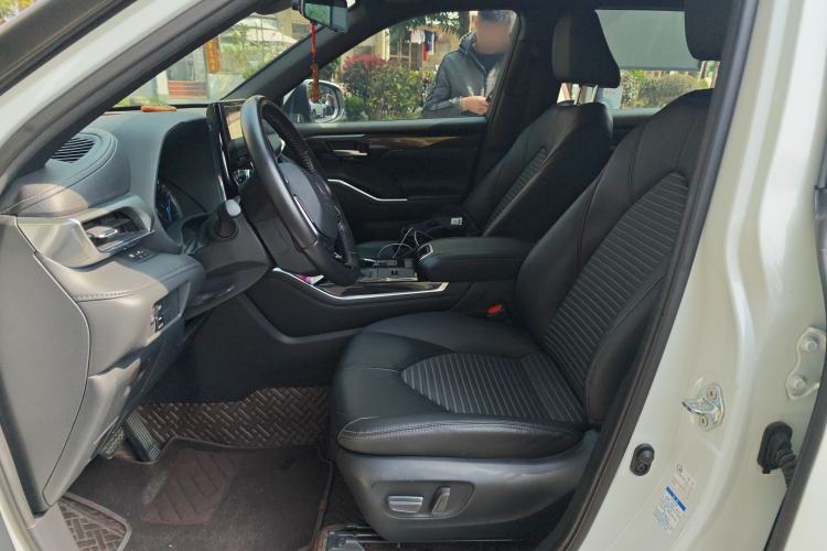 Used Toyota Crown Kluger 2021 2.5L HEV Four-Wheel Drive Luxury Edition Left Front Seat