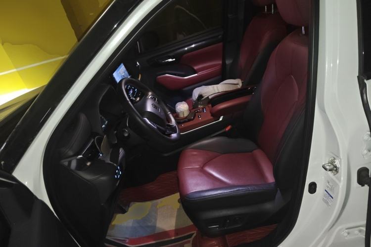 Used Toyota Crown Kluger 2021 2.5L HEV Four-Wheel Drive Flagship Edition Left Front Seat