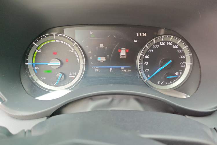 Used Toyota Crown Kluger 2021 2.5L HEV Four-Wheel Drive Luxury Edition Odometer Close Up