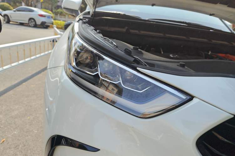 Used Toyota Crown Kluger 2021 2.5L HEV Four-Wheel Drive Luxury Edition Right Front Headlight