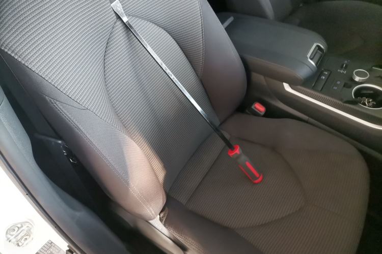 Used Toyota Crown Kluger 2021 2.5L HEV Two-Wheel Drive Entry Version Right Front Seat