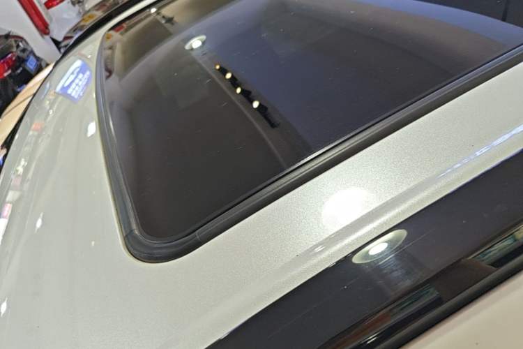Used Toyota Crown Kluger 2021 2.5L HEV Four-Wheel Drive Luxury Edition Roof