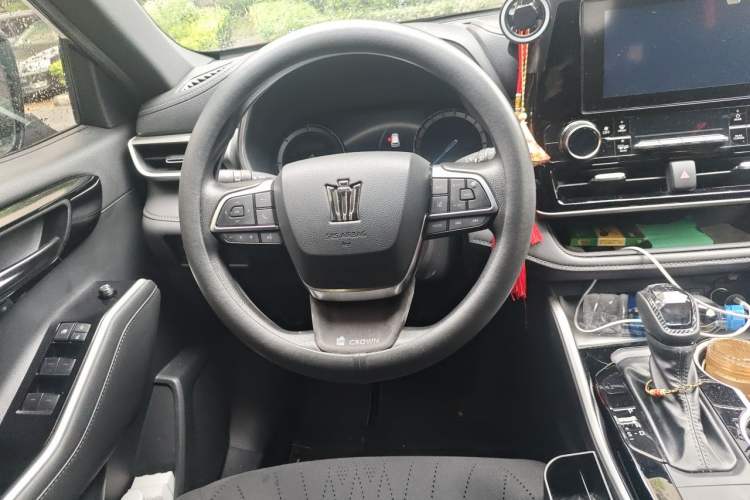 Used Toyota Crown Kluger 2021 2.5L HEV Two-Wheel Drive Entry Version Steering Wheel