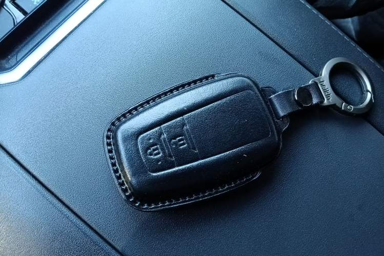 Used Toyota Crown Kluger 2021 2.5L HEV Four-Wheel Drive Elite Edition Vehicle Key
