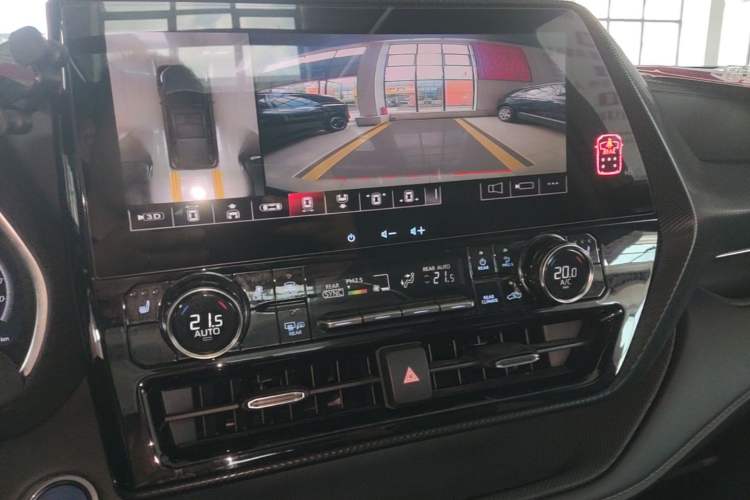 Used Toyota Crown Kluger 2022 2.5L HEV Four-Wheel Drive Premium Edition Audio And AC Panel