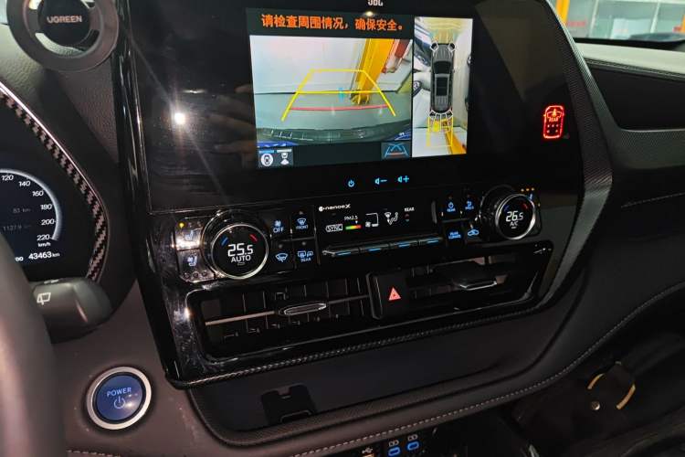 Used Toyota Crown Kluger 2022 2.5L HEV Four-Wheel Drive Flagship Edition Audio And AC Panel