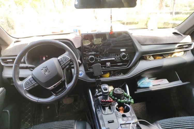 Used Toyota Crown Kluger 2022 2.5L HEV Four-Wheel Drive Premium Edition Center Console