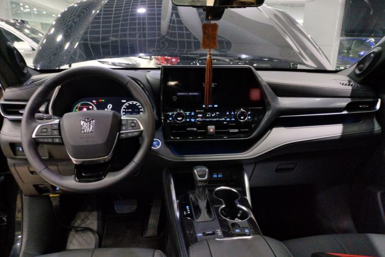 Used Toyota Crown Kluger 2022 2.5L HEV Four-Wheel Drive Flagship Edition Center Console