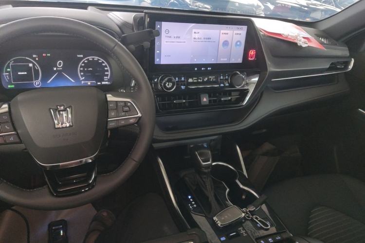 Used Toyota Crown Kluger 2022 2.5L HEV Four-Wheel Drive Premium Edition Center Console