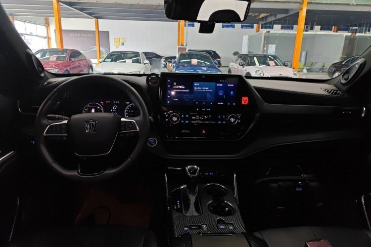 Used Toyota Crown Kluger 2022 2.5L HEV Four-Wheel Drive Flagship Edition Center Console