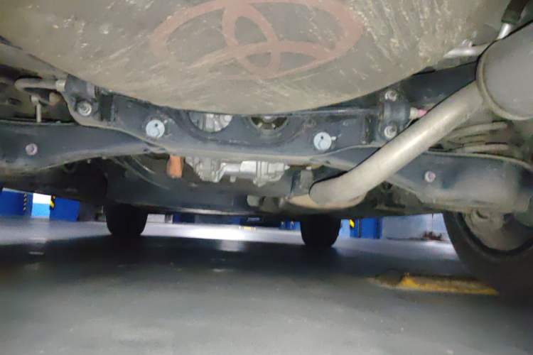 Used Toyota Crown Kluger 2022 2.5L HEV Four-Wheel Drive Premium Edition Chassis Rear
