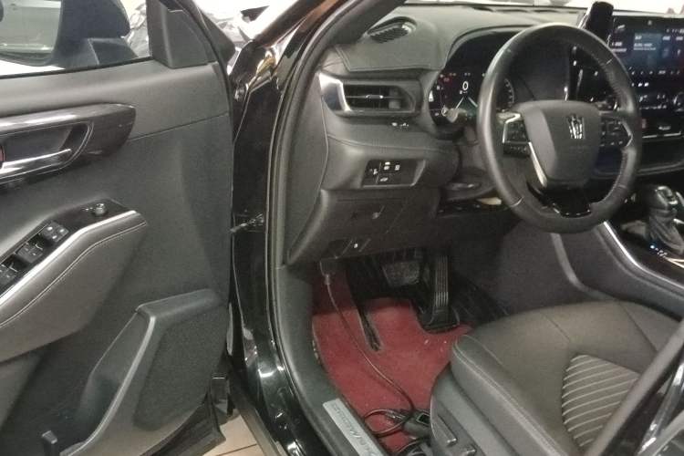Used Toyota Crown Kluger 2022 2.0T Four-Wheel Drive Prestige Edition Driver Seat