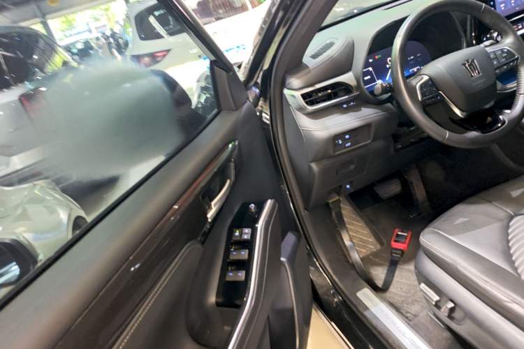Used Toyota Crown Kluger 2022 2.0T Four-Wheel Drive Enjoyment Edition Driver Seat