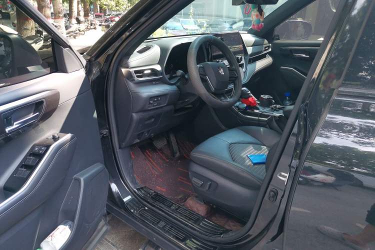 Used Toyota Crown Kluger 2022 2.5L HEV Four-Wheel Drive Premium Edition Driver Seat