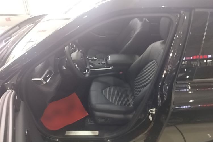 Used Toyota Crown Kluger 2022 2.0T Four-Wheel Drive Enjoyment Edition Driver Seat