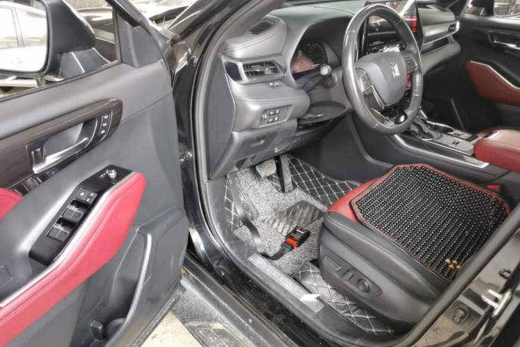 Used Toyota Crown Kluger 2022 2.5L HEV Four-Wheel Drive Flagship Edition Driver Seat