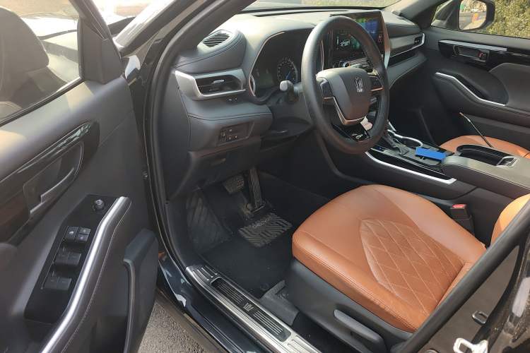 Used Toyota Crown Kluger 2022 2.5L HEV Two-Wheel Drive Entry Version Driver Seat