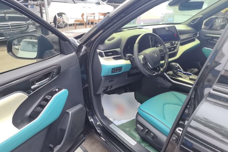 Used Toyota Crown Kluger 2022 2.5L HEV Four-Wheel Drive Flagship Edition Driver Seat