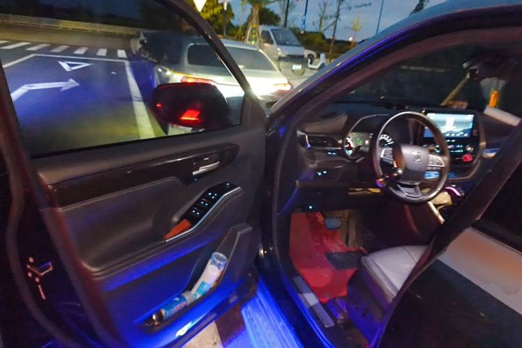Used Toyota Crown Kluger 2022 2.5L HEV Four-Wheel Drive Luxury Edition Driver Seat