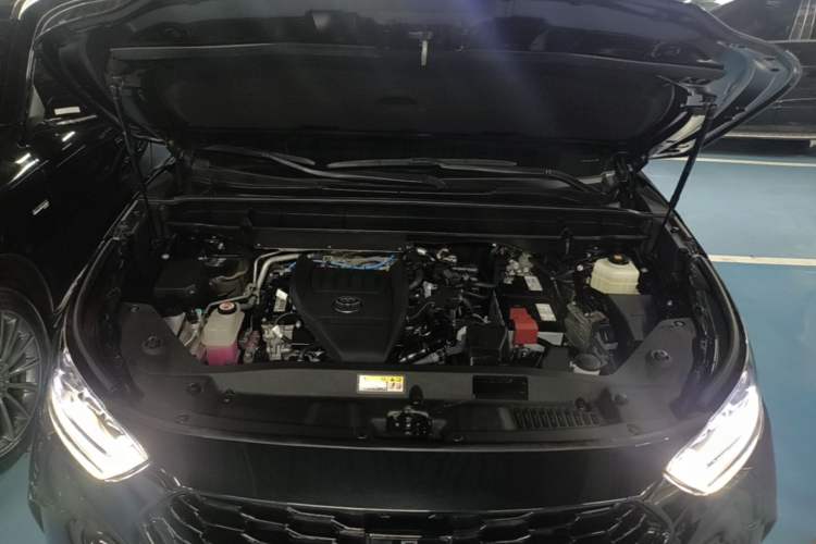 Used Toyota Crown Kluger 2022 2.0T Four-Wheel Drive Prestige Edition Engine Bay
