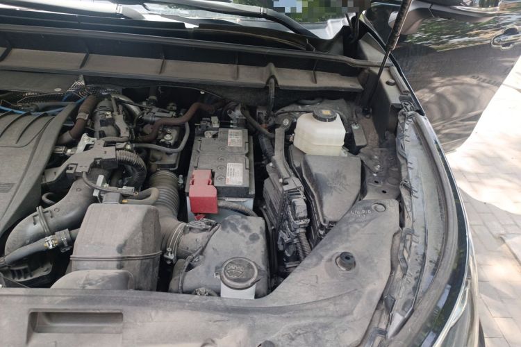 Used Toyota Crown Kluger 2022 2.0T Four-Wheel Drive Jingzun Edition Engine Bay Left
