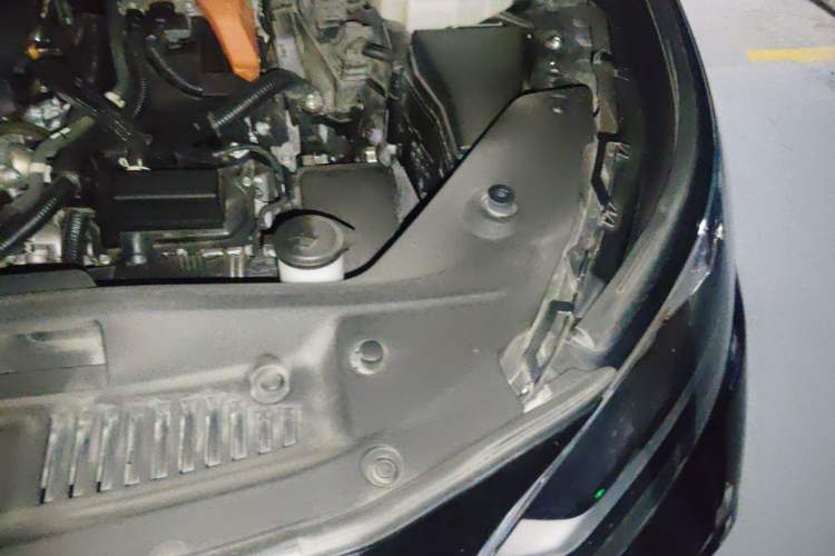 Used Toyota Crown Kluger 2022 2.5L HEV Four-Wheel Drive Premium Edition Engine Bay Left