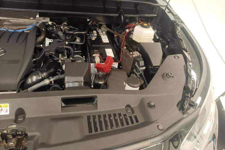 Used Toyota Crown Kluger 2022 2.0T Four-Wheel Drive Prestige Edition Engine Bay Left