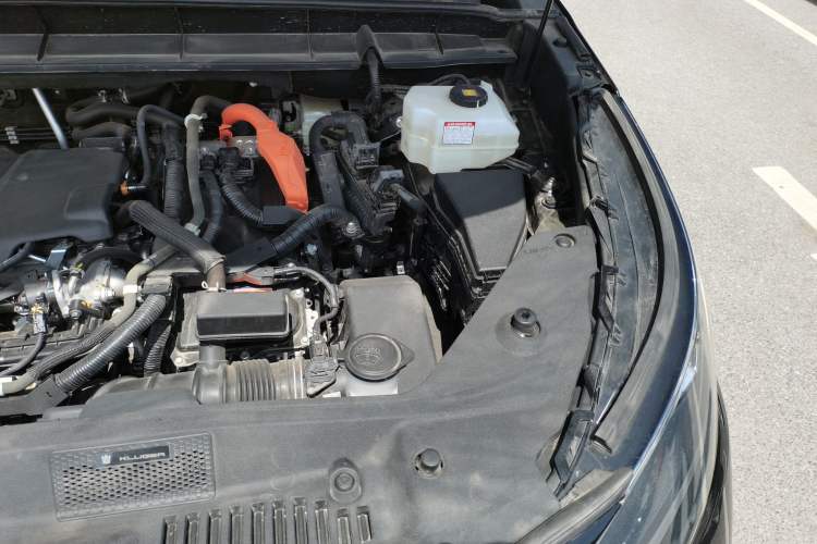 Used Toyota Crown Kluger 2022 2.5L HEV Four-Wheel Drive Flagship Edition Engine Bay Left