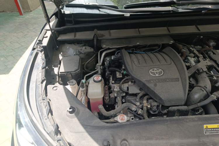 Used Toyota Crown Kluger 2022 2.0T Four-Wheel Drive Jingzun Edition Engine Bay Right