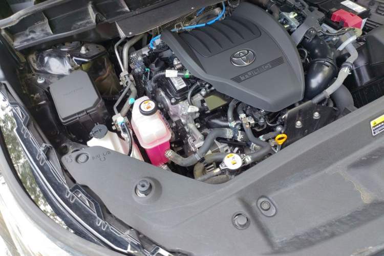 Used Toyota Crown Kluger 2022 2.0T Four-Wheel Drive Enjoyment Edition Engine Bay Right