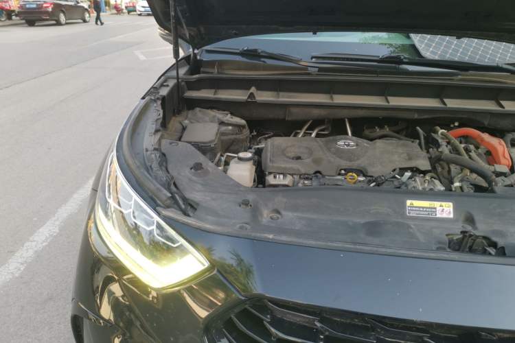 Used Toyota Crown Kluger 2022 2.5L HEV Four-Wheel Drive Premium Edition Engine Bay Right