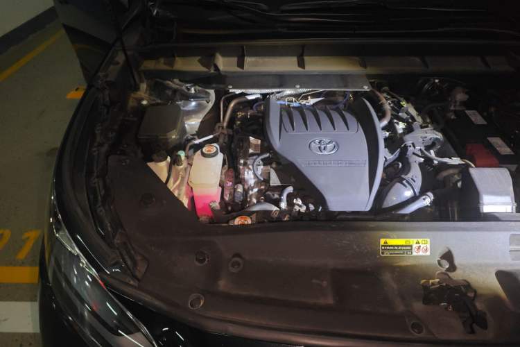 Used Toyota Crown Kluger 2022 2.0T Four-Wheel Drive Prestige Edition Engine Bay Right
