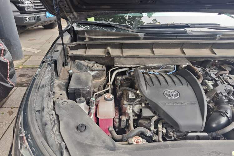 Used Toyota Crown Kluger 2022 2.0T Four-Wheel Drive Enjoyment Edition Engine Bay Right