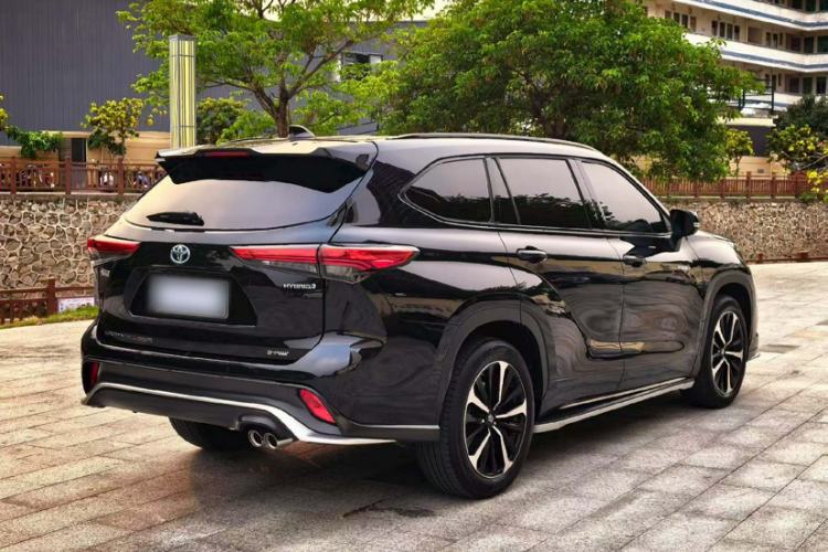 Used Toyota Crown Kluger 2022 2.5L HEV Four-Wheel Drive Premium Edition Exterior 3