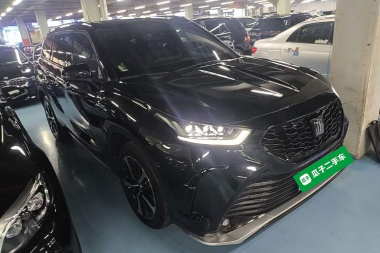 Used Toyota Crown Kluger 2022 2.0T Four-Wheel Drive Prestige Edition Front Right 45 Deg