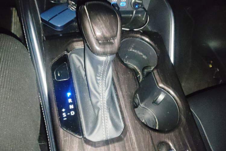 Used Toyota Crown Kluger 2022 2.5L HEV Four-Wheel Drive Premium Edition Gear Lever