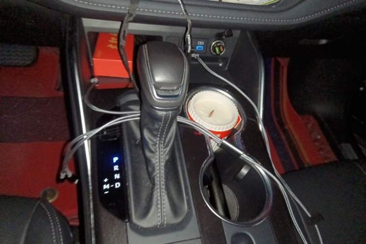Used Toyota Crown Kluger 2022 2.0T Four-Wheel Drive Enjoyment Edition Gear Lever