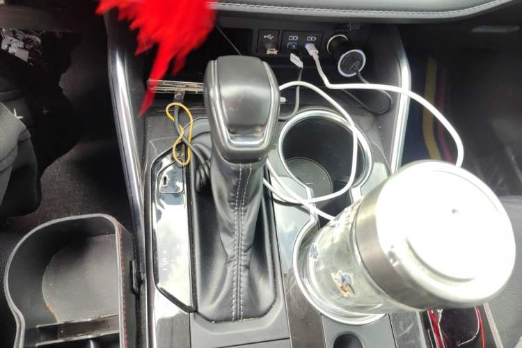 Used Toyota Crown Kluger 2022 2.5L HEV Four-Wheel Drive Premium Edition Gear Lever