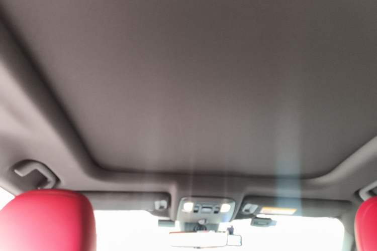 Used Toyota Crown Kluger 2022 2.0T Four-Wheel Drive Jingzun Edition Headliner