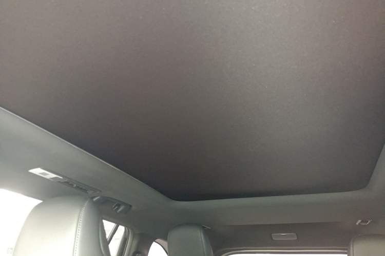 Used Toyota Crown Kluger 2022 2.0T Four-Wheel Drive Prestige Edition Headliner