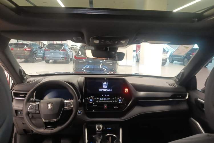 Used Toyota Crown Kluger 2022 2.0T Four-Wheel Drive Prestige Edition Headliner