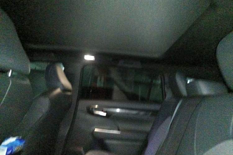 Used Toyota Crown Kluger 2022 2.0T Four-Wheel Drive Enjoyment Edition Headliner