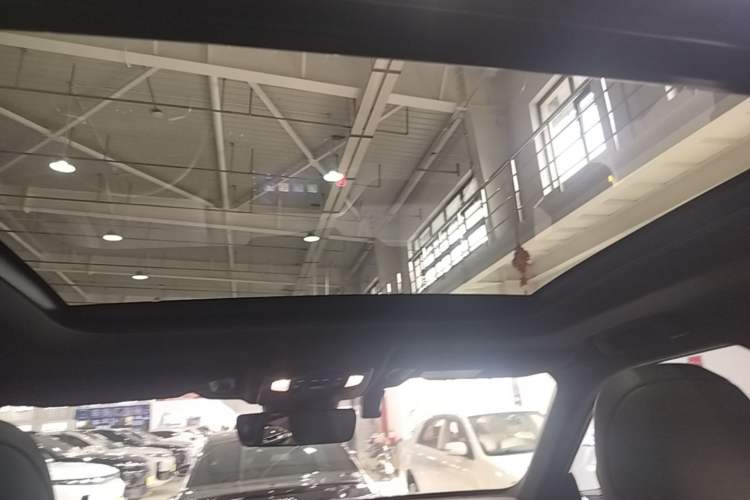 Used Toyota Crown Kluger 2022 2.0T Four-Wheel Drive Enjoyment Edition Headliner