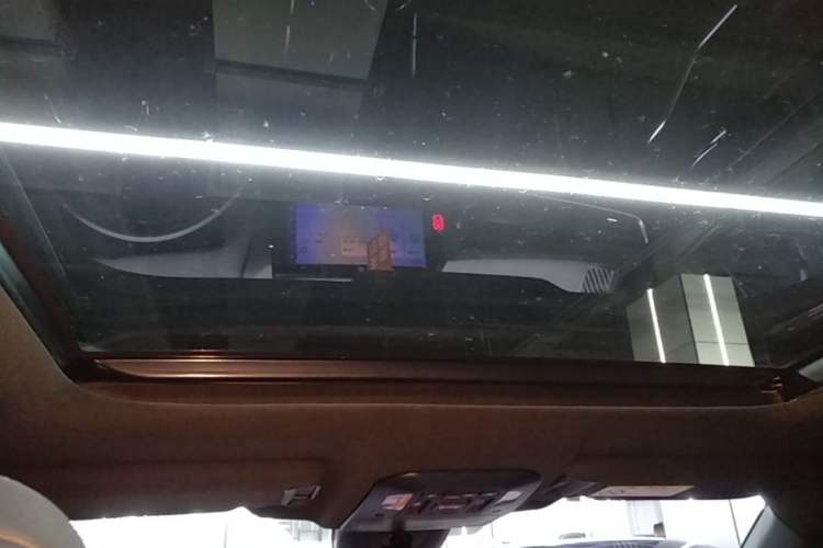 Used Toyota Crown Kluger 2022 2.0T Four-Wheel Drive Prestige Edition Headliner